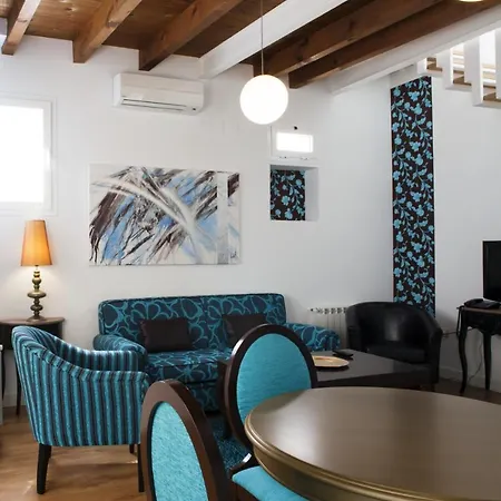Singular Castellar Apartment