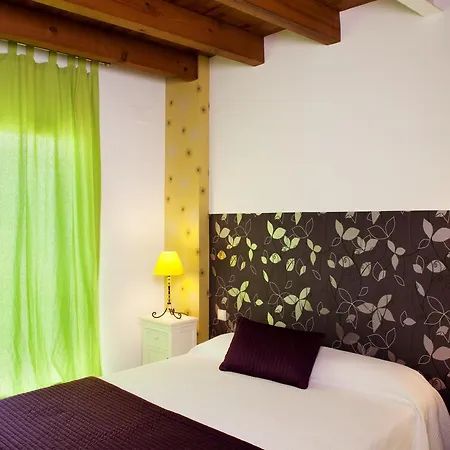 Singular Castellar Apartment *