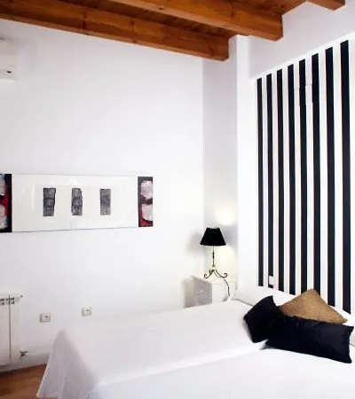 Singular Castellar * Seville